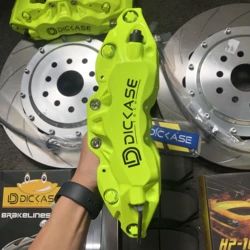Kit frenos 6 pistones con discos carbono y pastillas cerámicas – WRX