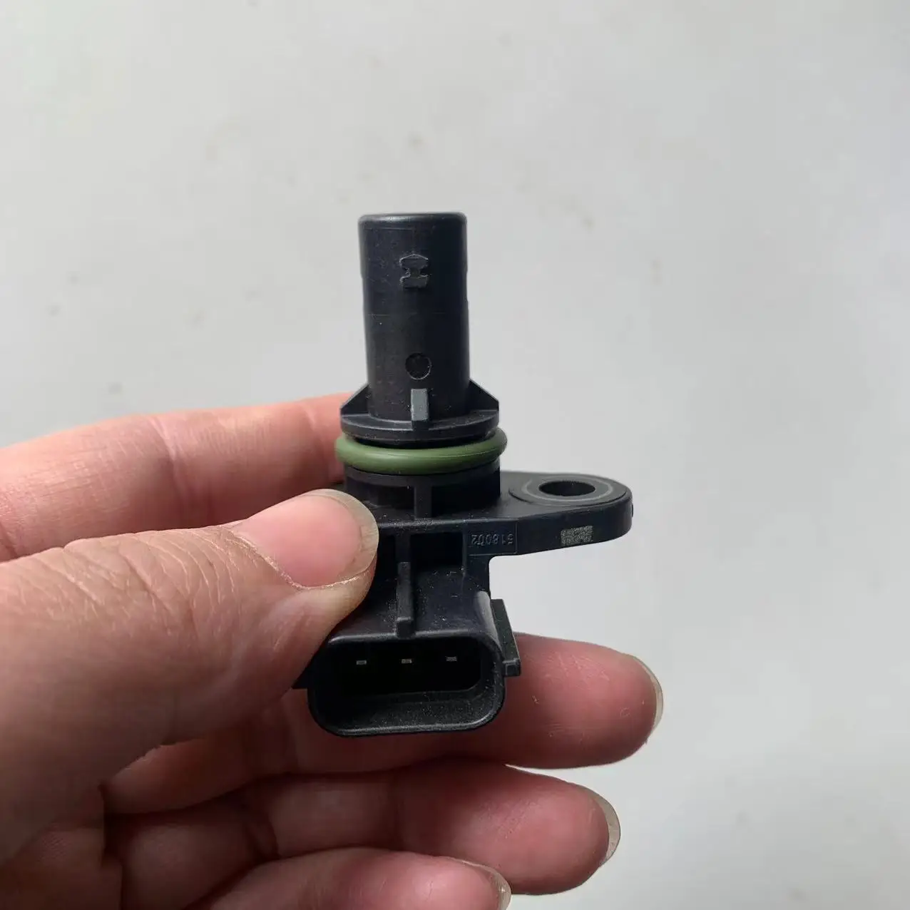 Volvo 31491073 sensor de posición del árbol de levas – XC40 XC60 XC90 - imagen 2