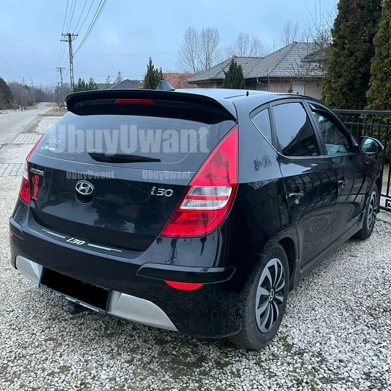 Alerón trasero ABS para Hyundai I30 - vista lateral izquierda