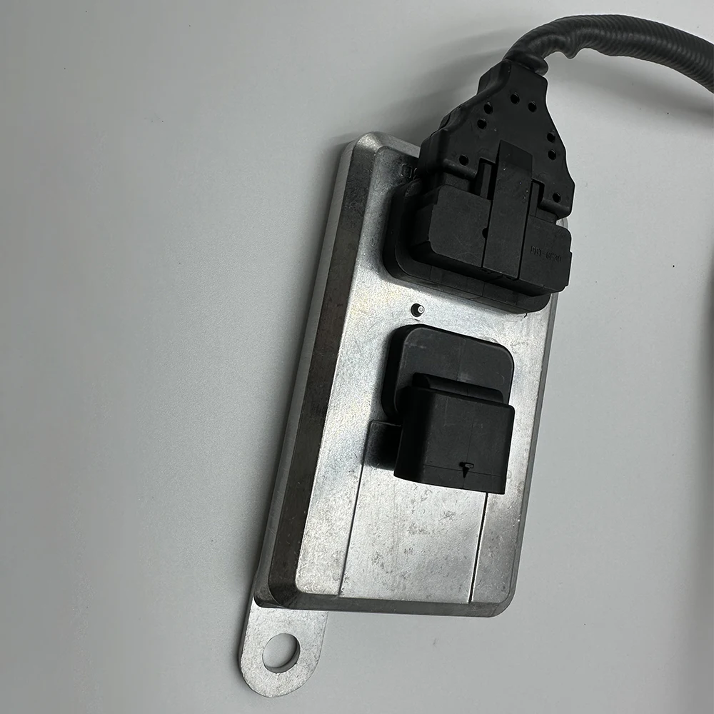 NGK 5WK96733B Sensor NOx para camiones IVECO 24V - Hecho en Alemania - imagen 5