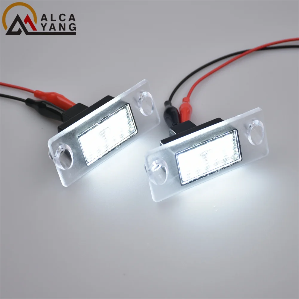 Detalle de lente de cristal y tecnología SMD