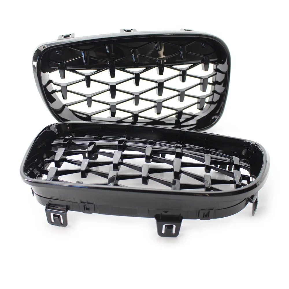 Riñoneras delanteras BMW Serie 1 E81-E88 LCI estilo diamante - imagen 4
