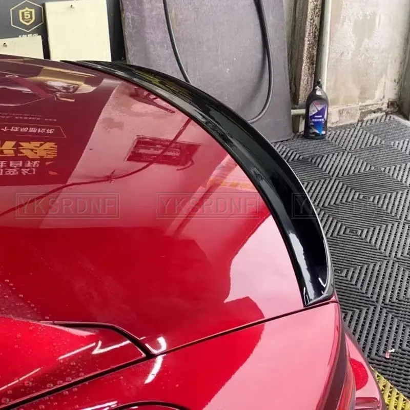 Contenido del paquete del alerón MX5