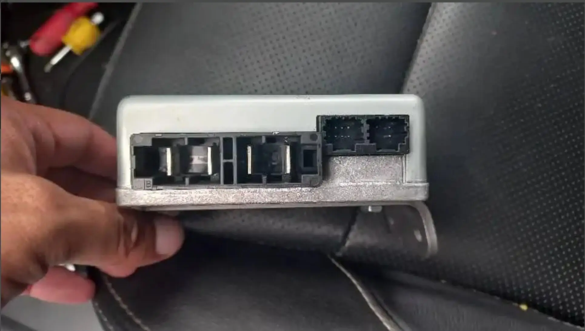 Unidad de caja de control EPS 3404131-FK02 – Dongfeng Sokon Glory - imagen 2