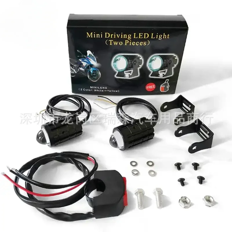 Foco LED en funcionamiento nocturno
