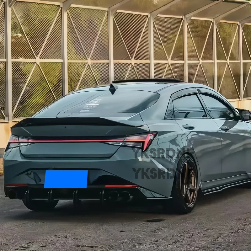 Alerón trasero estilo R ABS negro – Hyundai Elantra CN7 2020-2023 - imagen 2