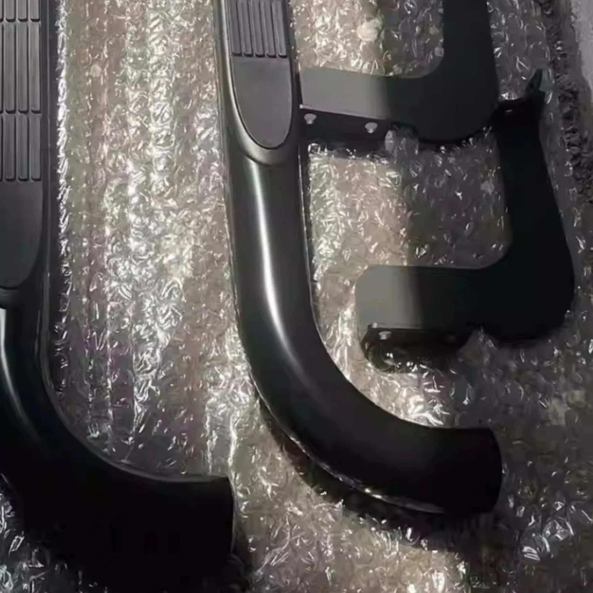 Kit de estriberas laterales y umbrales para Hummer H3 - imagen 3