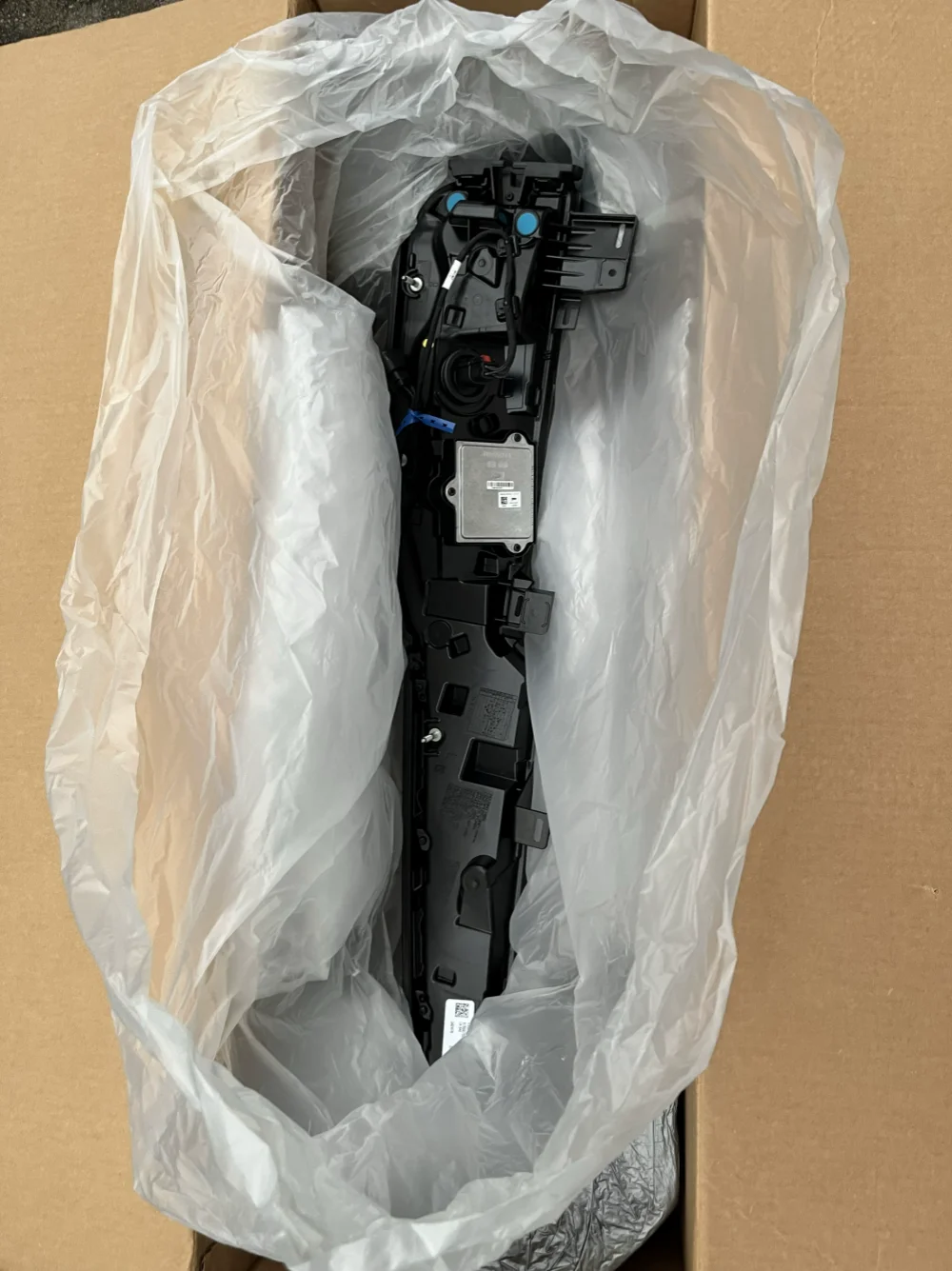 Faro trasero LED Cadillac Escalade 2021-2024 con intermitente y luz diurna - imagen 5