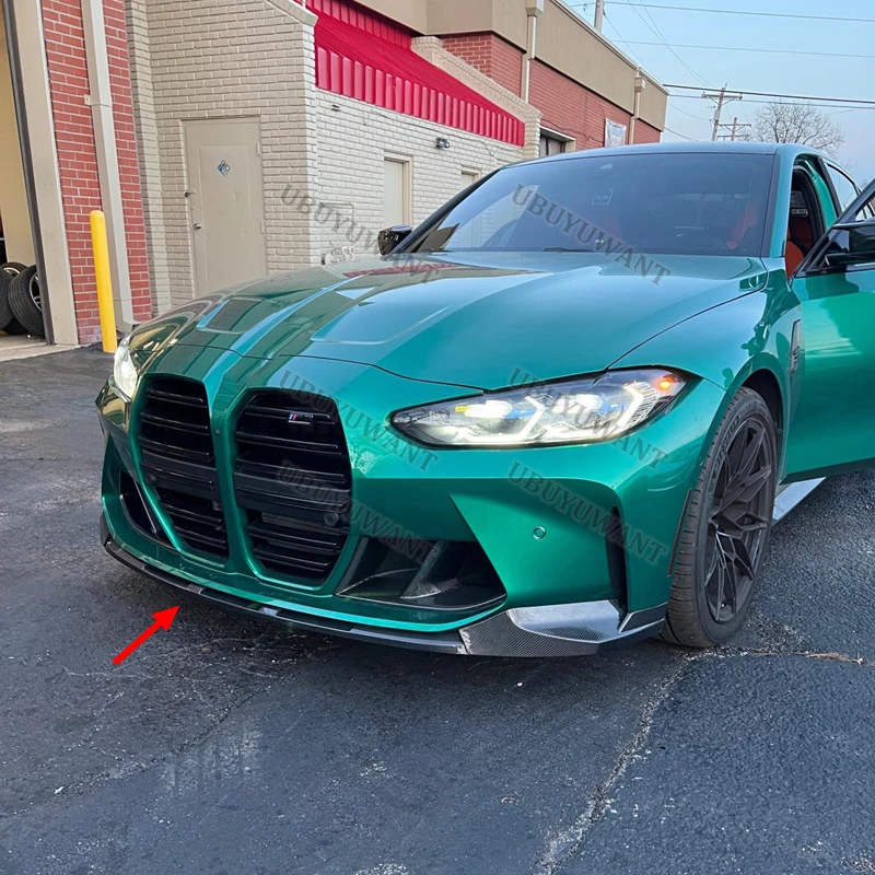 Divisor delantero y laterales instalados en BMW M3