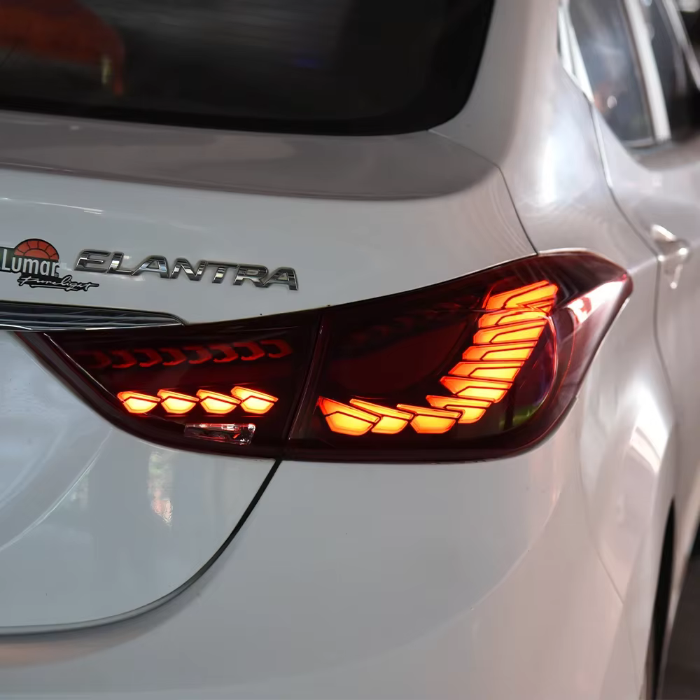 Pilotos traseros LED dinámicos Hyundai Elantra 2012-2016