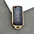 B flip black cover