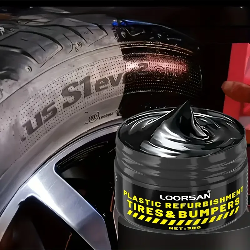 Meguiar's Ultimate Black restaurador neumáticos y plásticos interior