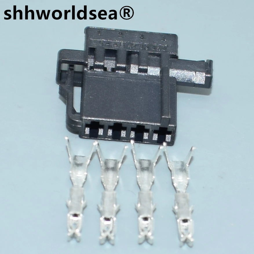 Conector hembra de 4 pines para luz trasera de Saab 9-3