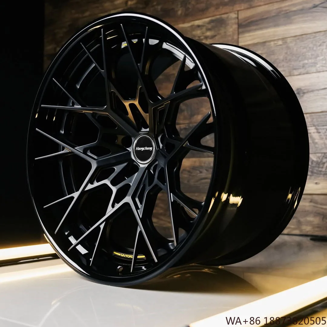 Llantas forjadas monobloque negro brillante para turismo