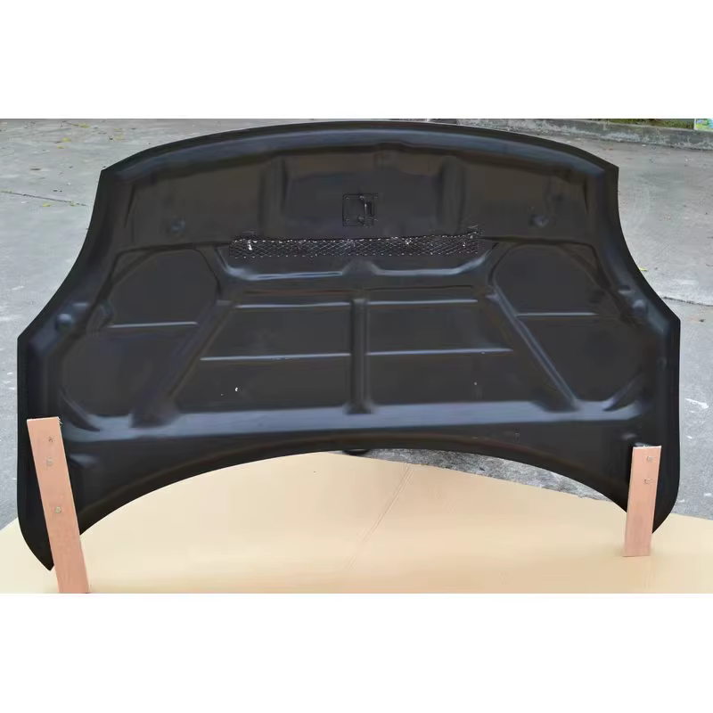 Cubierta de motor de fibra de carbono para Suzuki Swift – tuning - imagen 2