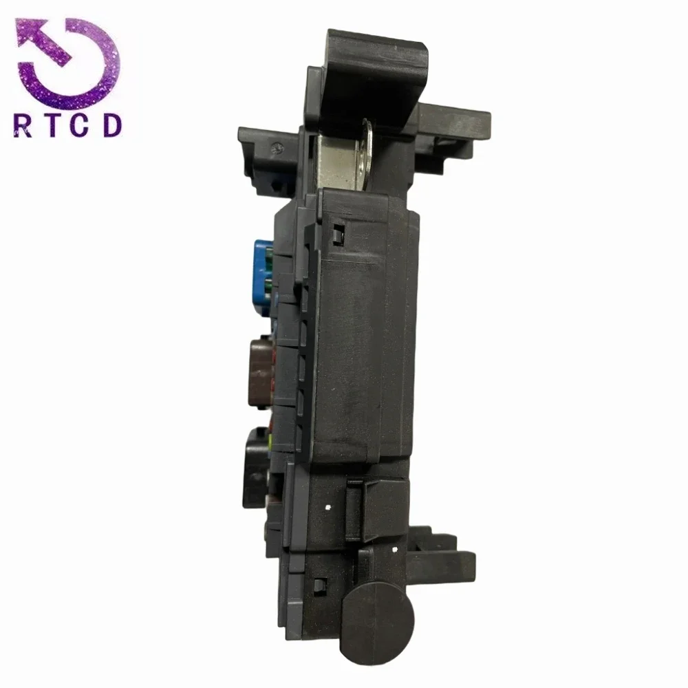 Caja de fusibles servomotor BSI 9813136880 Peugeot 508 Citroen C4L - imagen 2