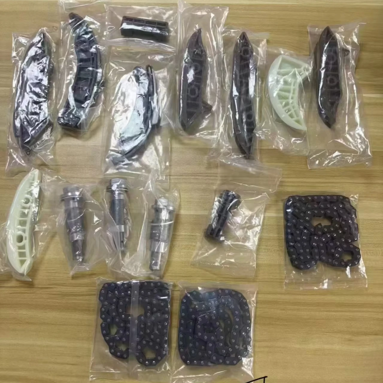 Tensor cadena distribución A1770501001 – Mercedes C63 AMG 4.0L - imagen 3