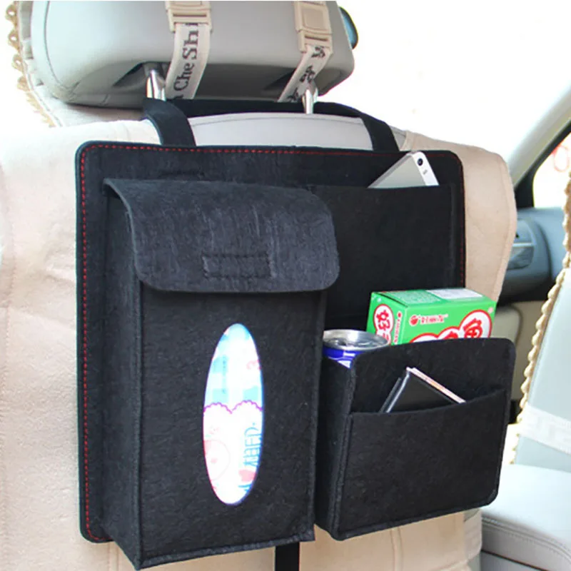 Detalle de la bolsa de almacenamiento para el interior del coche