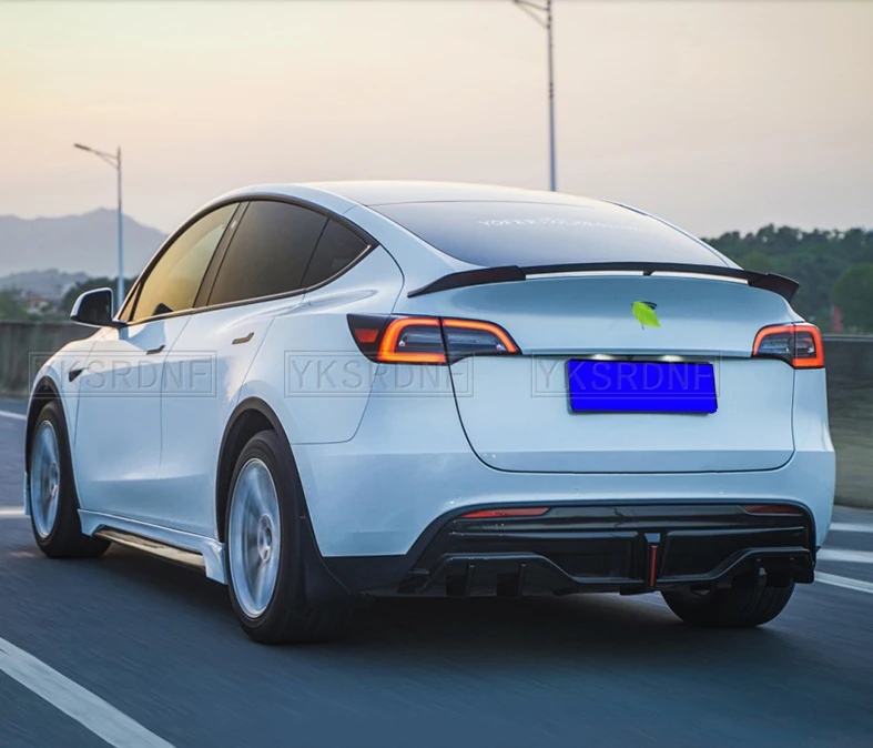 Difusor trasero ABS negro brillante para Tesla Model Y 2020-2025 - imagen 4