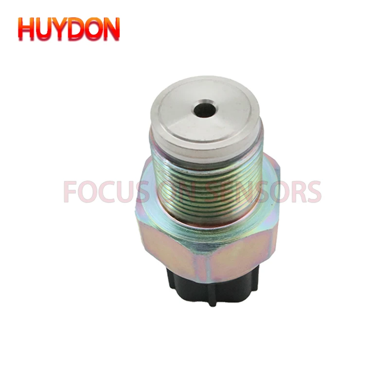 Sensor presión riel combustible 499000-6141