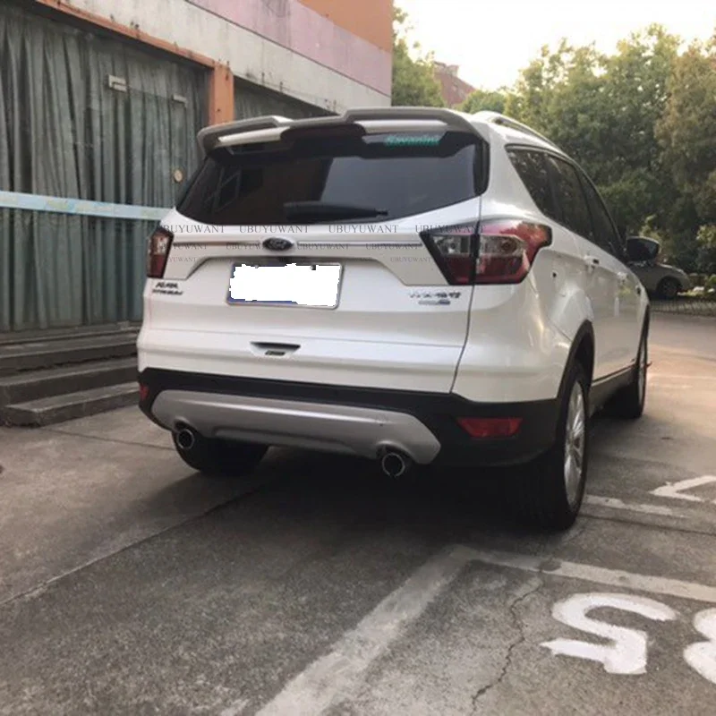 Alerón para personalización exterior del vehículo