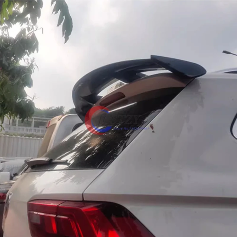 Alerón deportivo techo trasero Tiguan MK2 2017-2023 negro - imagen 3