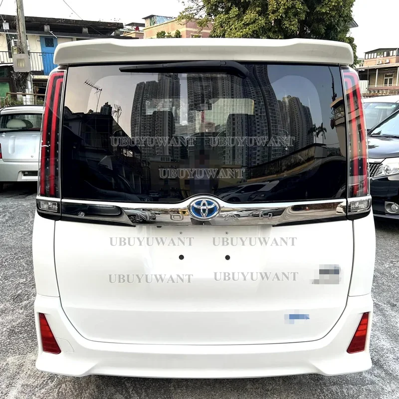 Alerón techo trasero ABS negro Toyota Noah Voxy 2013-2021 - imagen 2