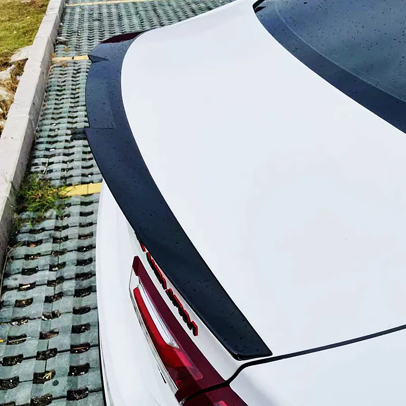 Tapa maletero carbono Chevrolet Malibu XL 2016-2024 – Alerón deportivo - imagen 2