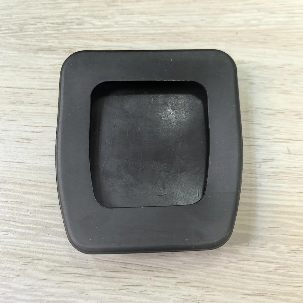 2012910282 Mercedes-Benz almohadilla de goma para pedal – W168-W205 - imagen 3