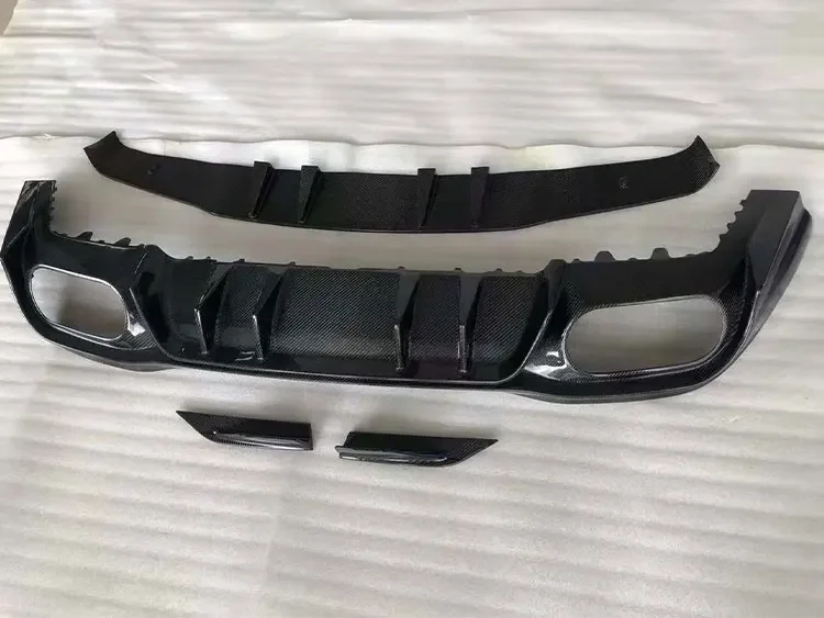 Difusor de carbono para Mercedes Clase A AMG