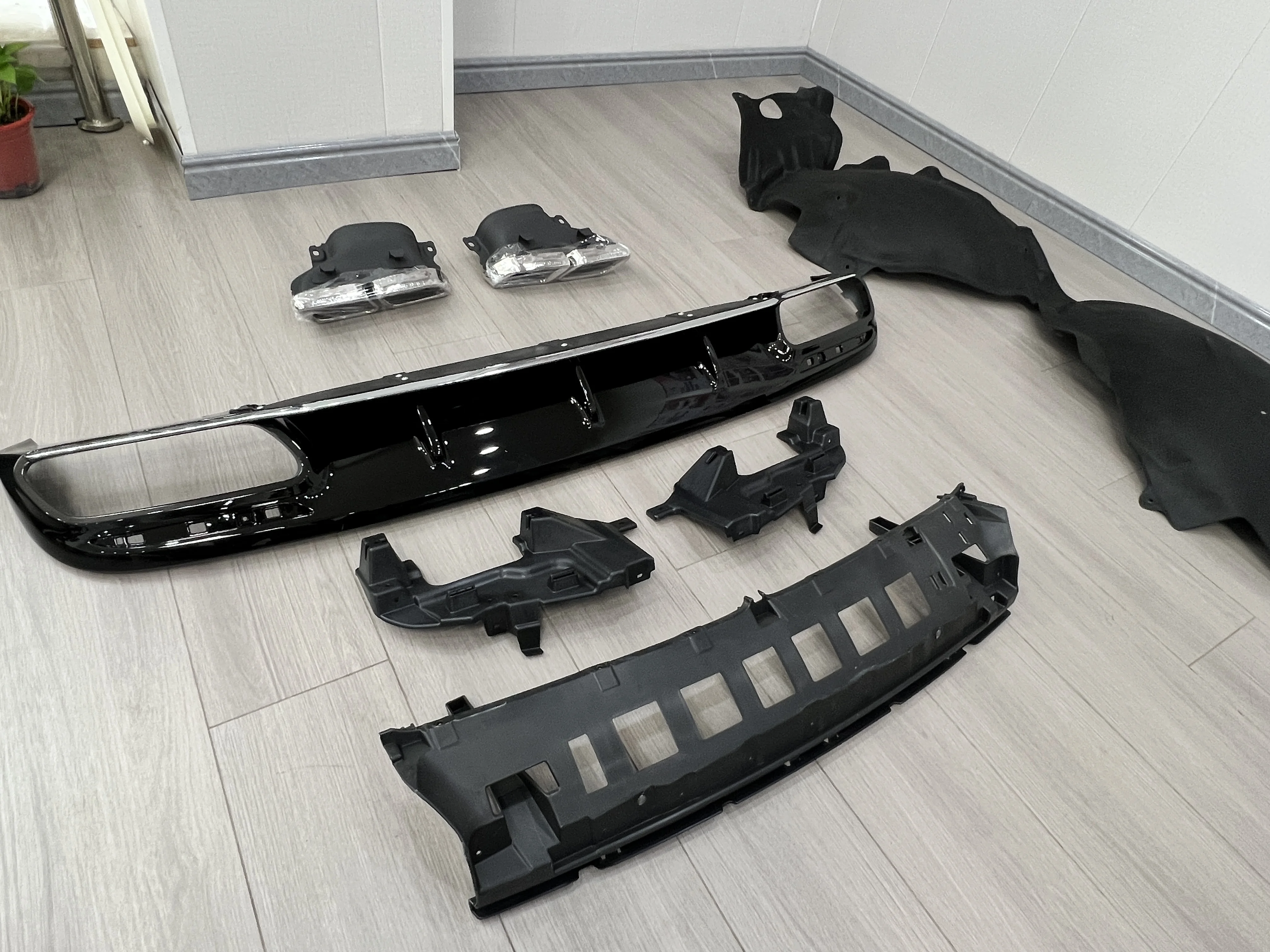 Parachoques delantero de cubierta para Mercedes-Benz W217 Coupé - imagen 2
