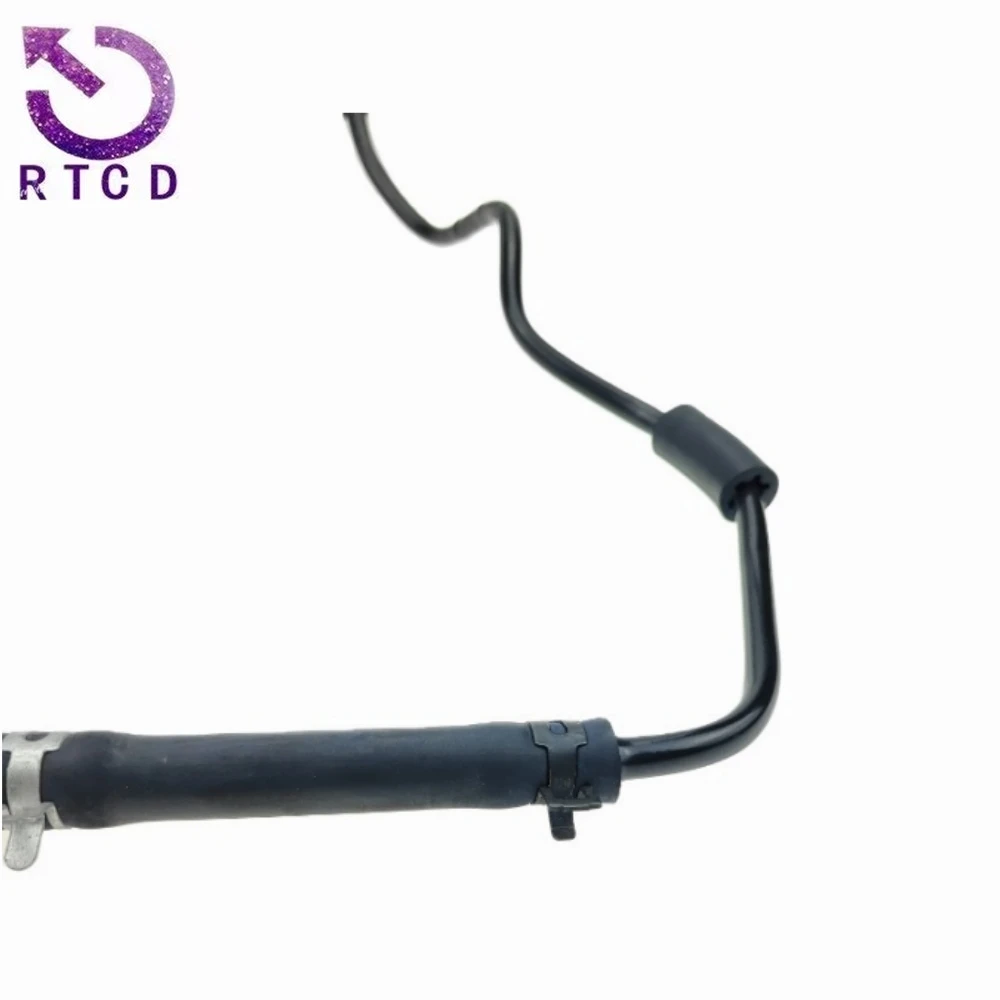 Manguito superior del radiador Audi A4/A6/A7 – 06L121081K - imagen 4