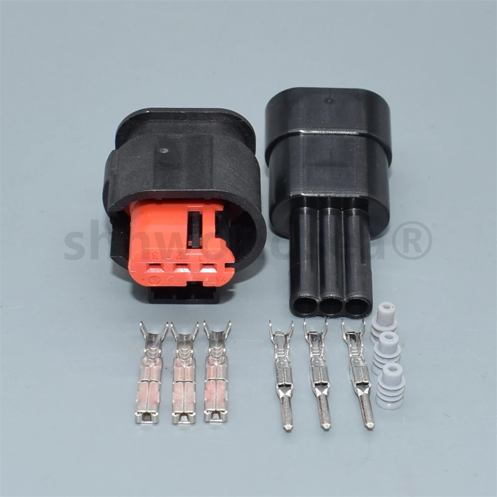 Detalle de los pines del conector 284426-1