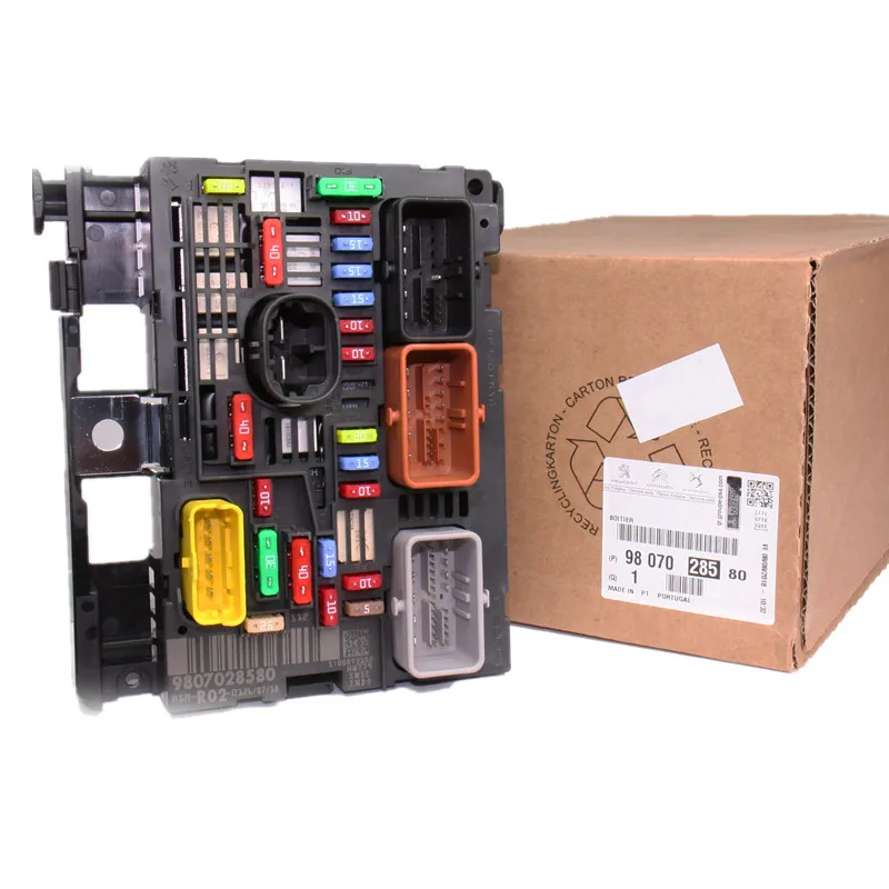 Nueva caja de fusibles genuina R02 R19 BSM 9807028580 para Peugeot 5008 407 3008 RCZ Citroen C4 Picasso C5 C6