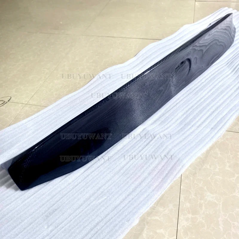Detalle del alerón trasero para Lexus GS