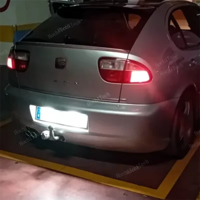 Luces de matrícula compatibles con Seat Altea, León, Ibiza y Toledo - imagen 3