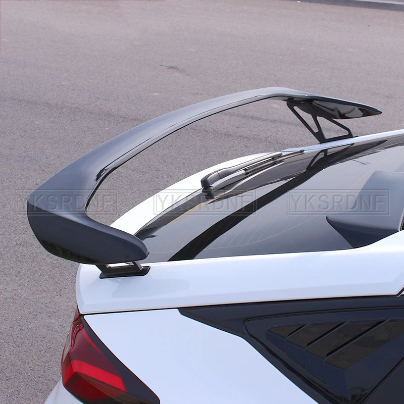 Vista lateral del accesorio exterior para Honda Civic Hatchback