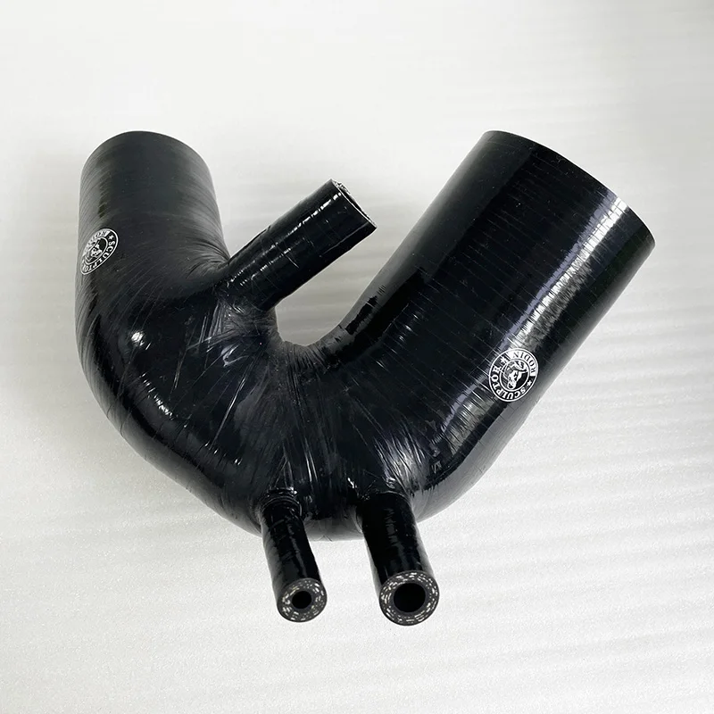 Manguera admisión silicona Garrett 1446 – Abarth 500/595/695 1.4T - imagen 2