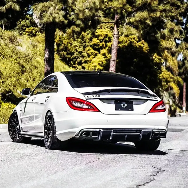 Alerón trasero cola de pato de carbono – Mercedes-Benz CLS W218 - imagen 3