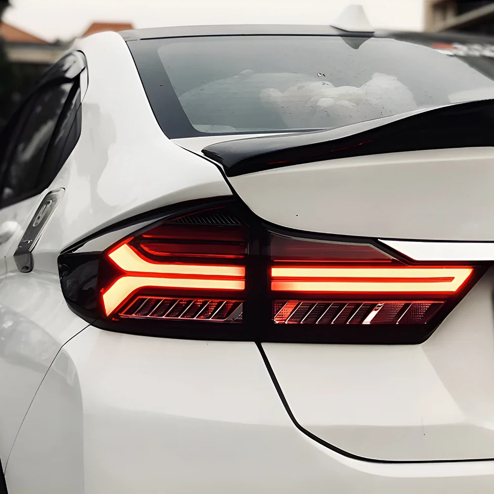 Piloto trasero LED intermitente dinámico Honda City (2014-2019) - imagen 4