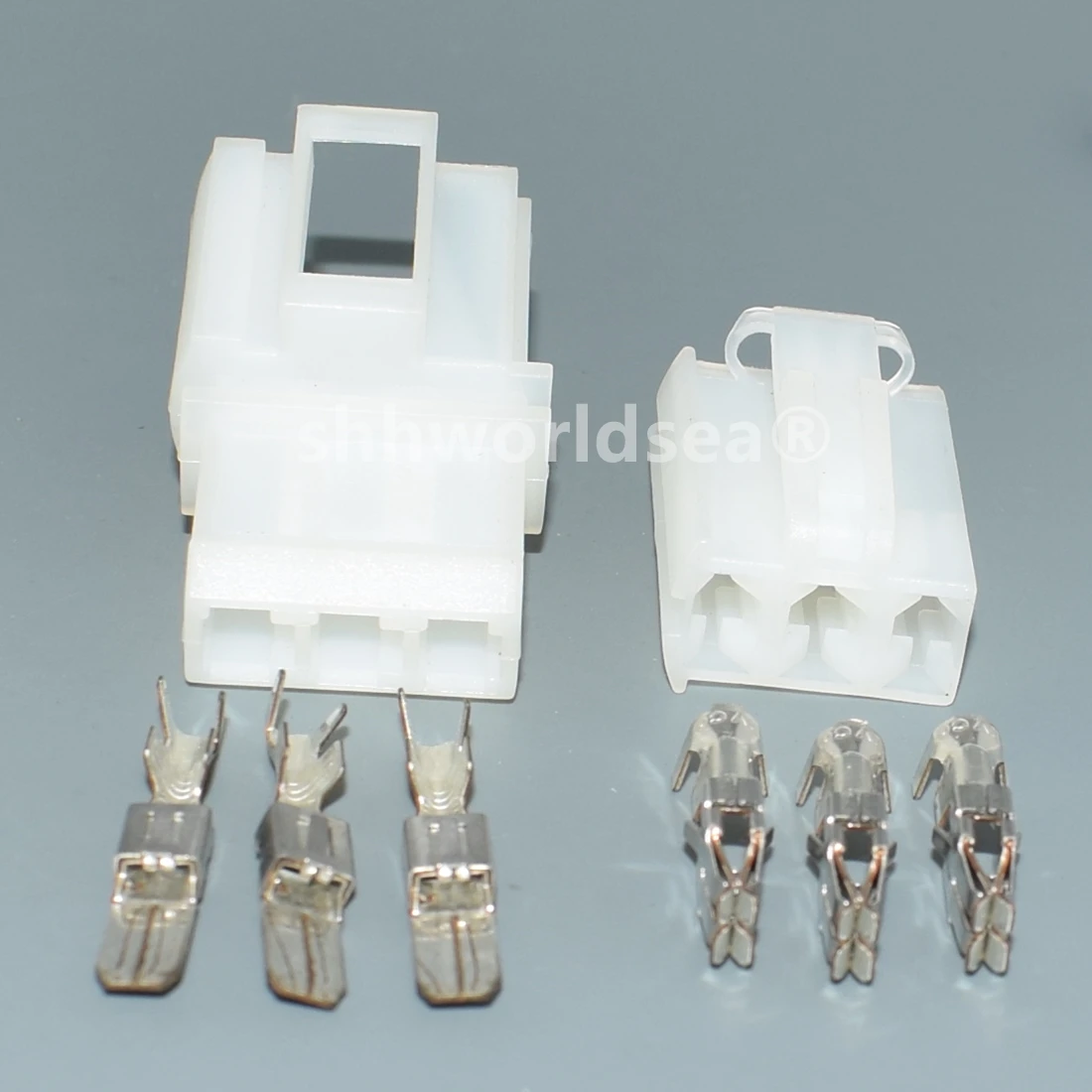 Enchufe encendedor cigarrillos Skoda 3 pines - OEM 1J0919321 - imagen 5