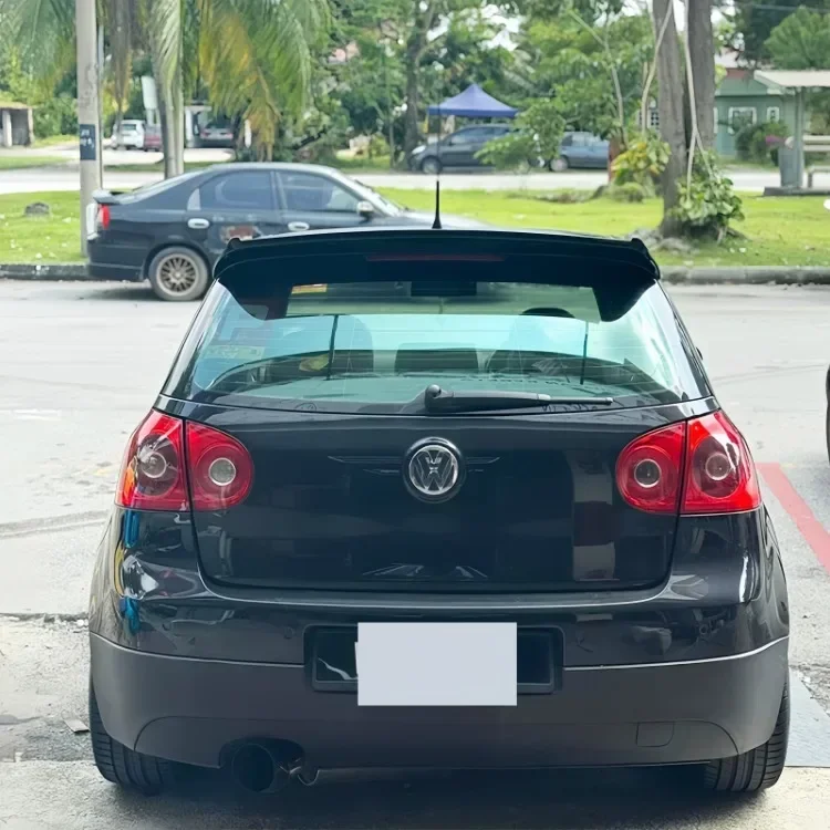 Alerón de techo estilo Oettinger para VW Golf V GTI y R32 - imagen 4