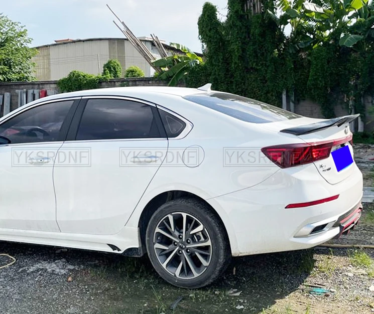Alerón trasero cola de pato en carbono para Kia K3/Cerato/Forte GT - imagen 3