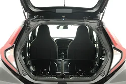 Amortiguadores de portón para Toyota Aygo X (AB70) desde 2022