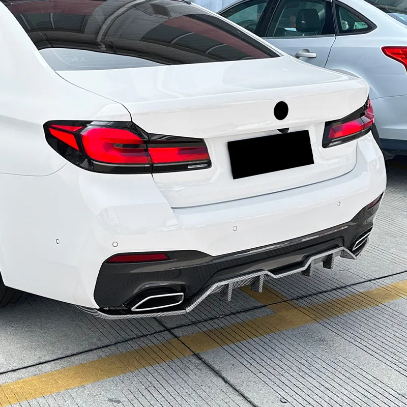 Difusor trasero de carbono BMW Serie 5 G30 LCI - imagen 3