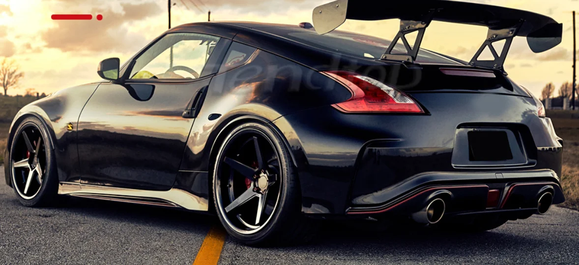 Detalle logo Z Nismo
