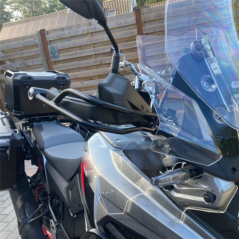 Deflector carenado lateral parabrisas Suzuki DL1050 A XT DE - imagen 5