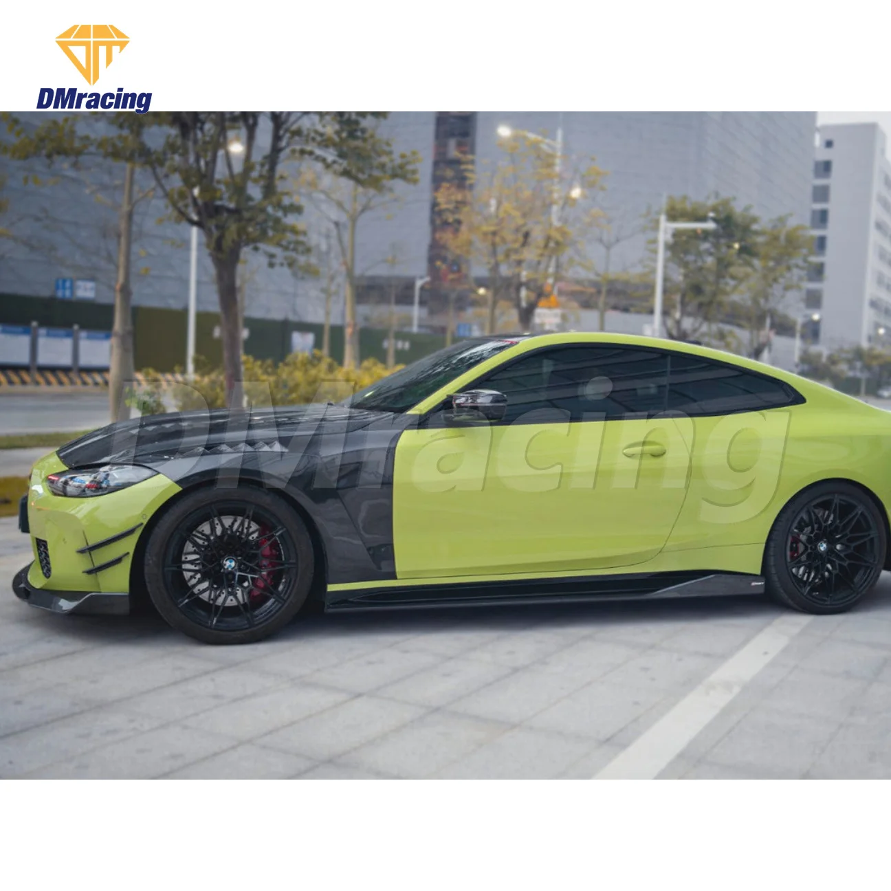 Guardabarros delantero fibra carbono CMST para BMW M4 G82 - imagen 3