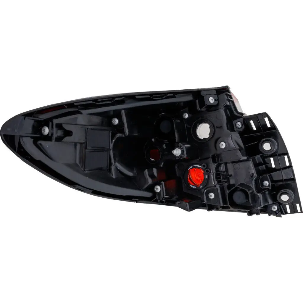 Luz trasera Toyota CH-R 2018-2021 halógeno – indicador de freno - imagen 4