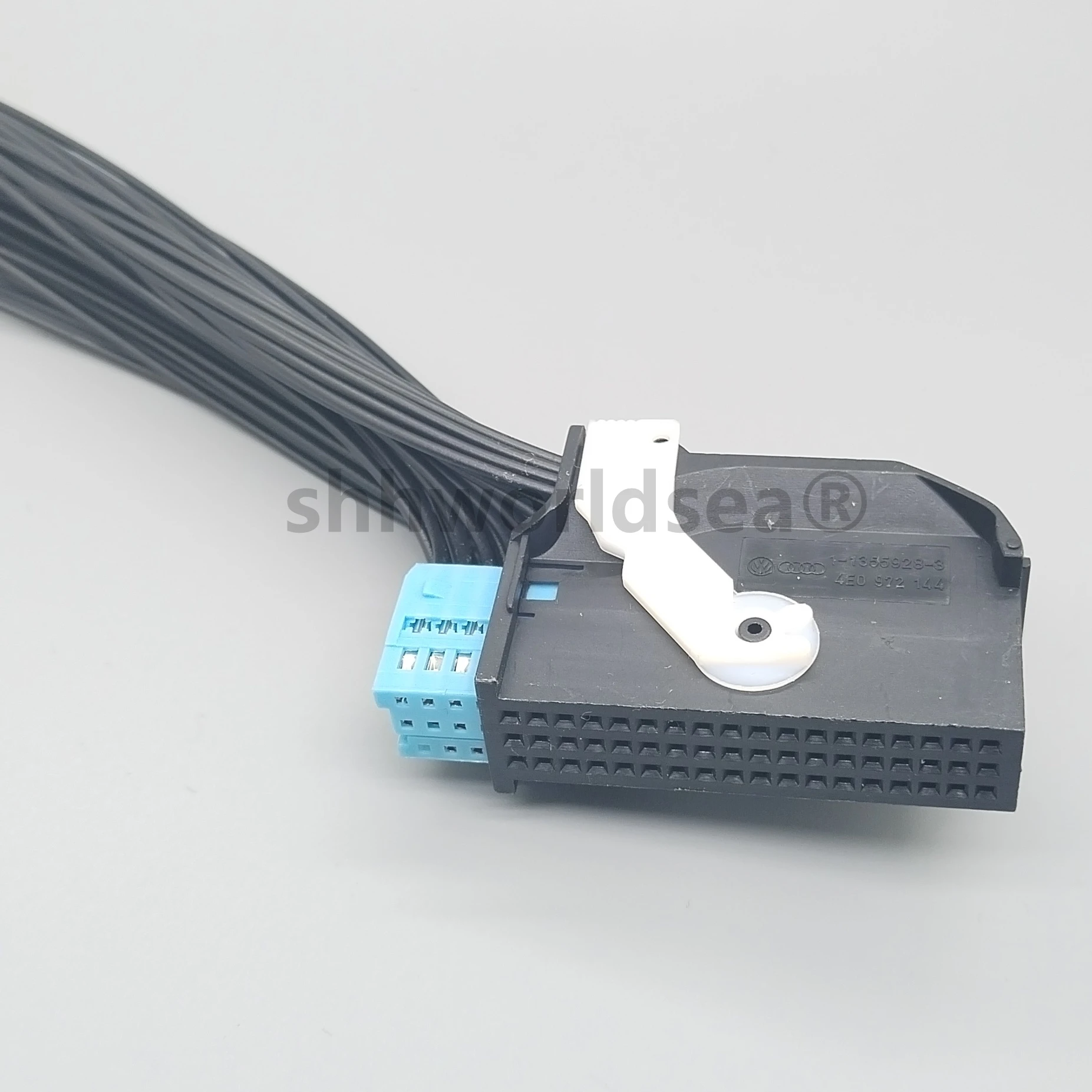 4E0972144 Conector BDC BMW de 54 vías con arnés de cableado - imagen 2